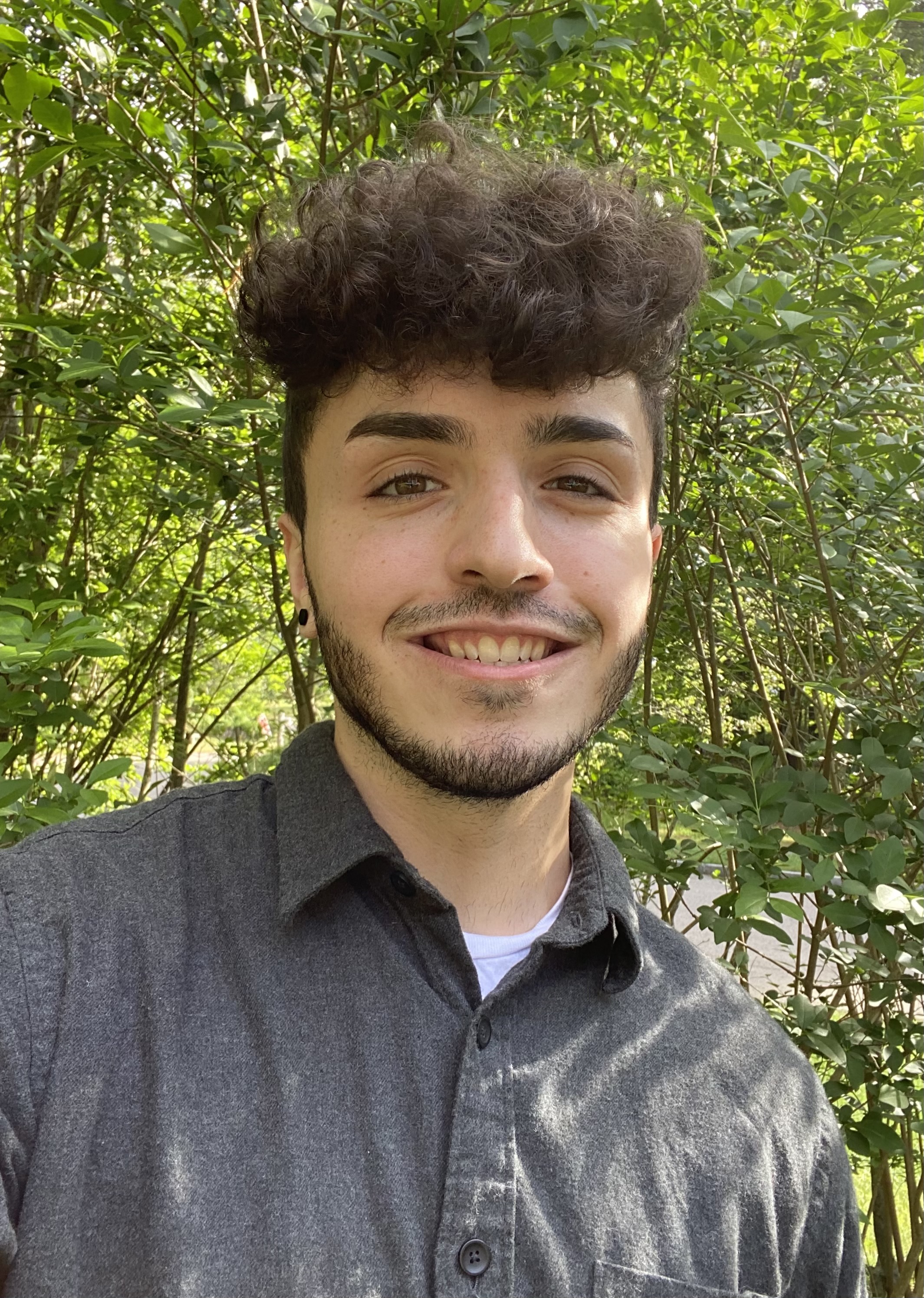 Joey headshot